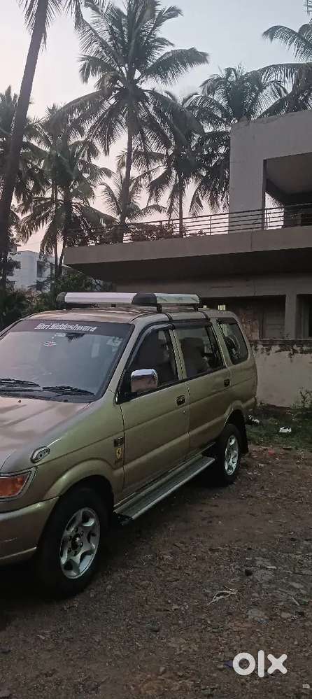Chevrolet Tavera 2010