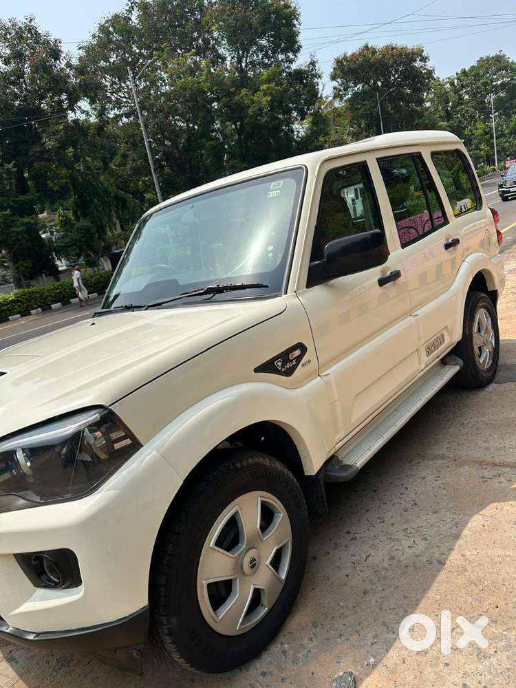 Mahindra Scorpio 2.5 Turbo 2wd 9 Str, 2022, Diesel
