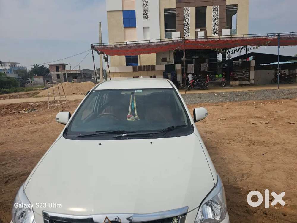 Toyota Innova 2015 Diesel 275000 Km Driven Well Maintained Chilled Ac
