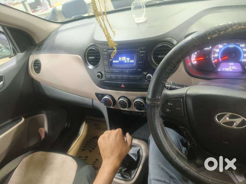 Hyundai Grand I10 [2013-2017] 1.2 Kappa Vtvt Sportz, 2015, Petrol