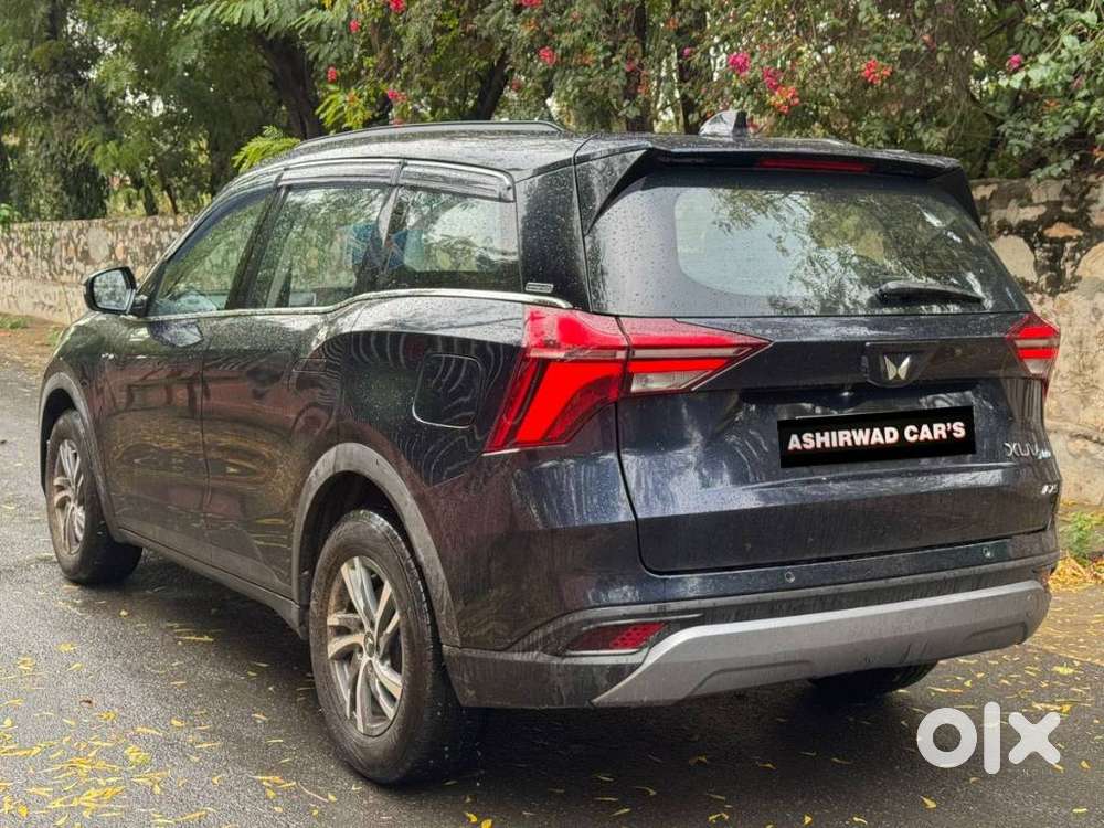 Mahindra Xuv700 2.2 Ax 5 Diesel At 7 Str, 2022, Diesel