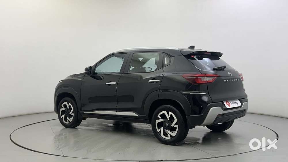 Nissan Magnite 1.0 Xv, 2023, Petrol