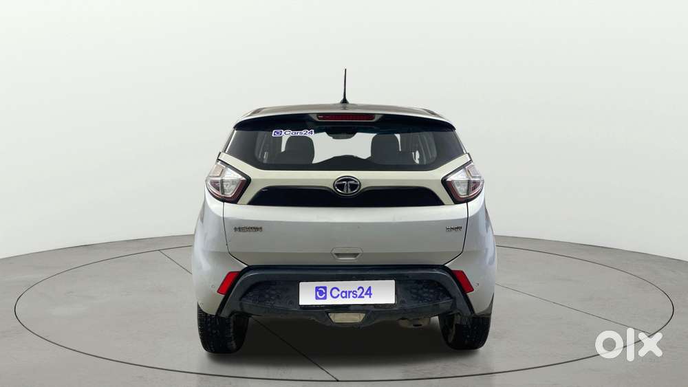 Tata Nexon 1.2 Revotron Xma, 2018, Petrol