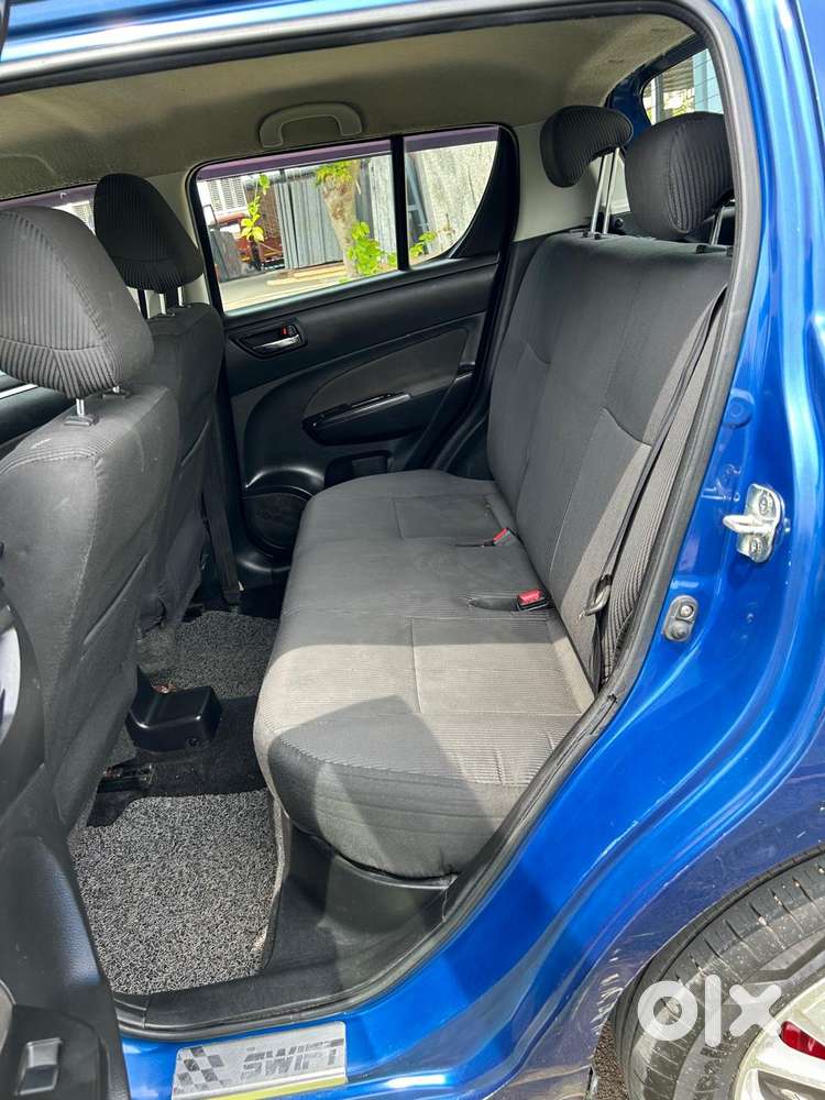 Maruti Suzuki Swift Vvt Zxi, 2013, Petrol