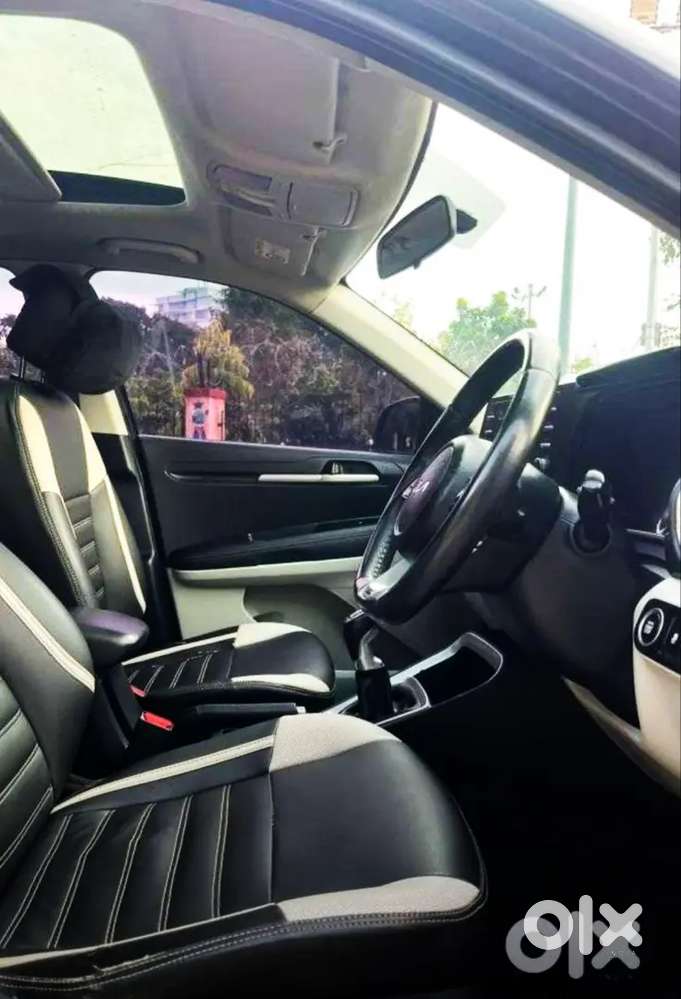 Kia Sonet Htx Diesel Manual Sunroof Model 2023 Urgent Sell