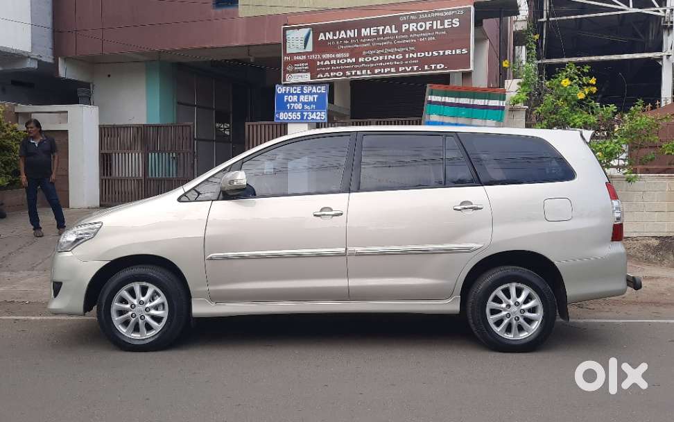 Toyota Innova 2.5 V 7 Str, 2013, Diesel