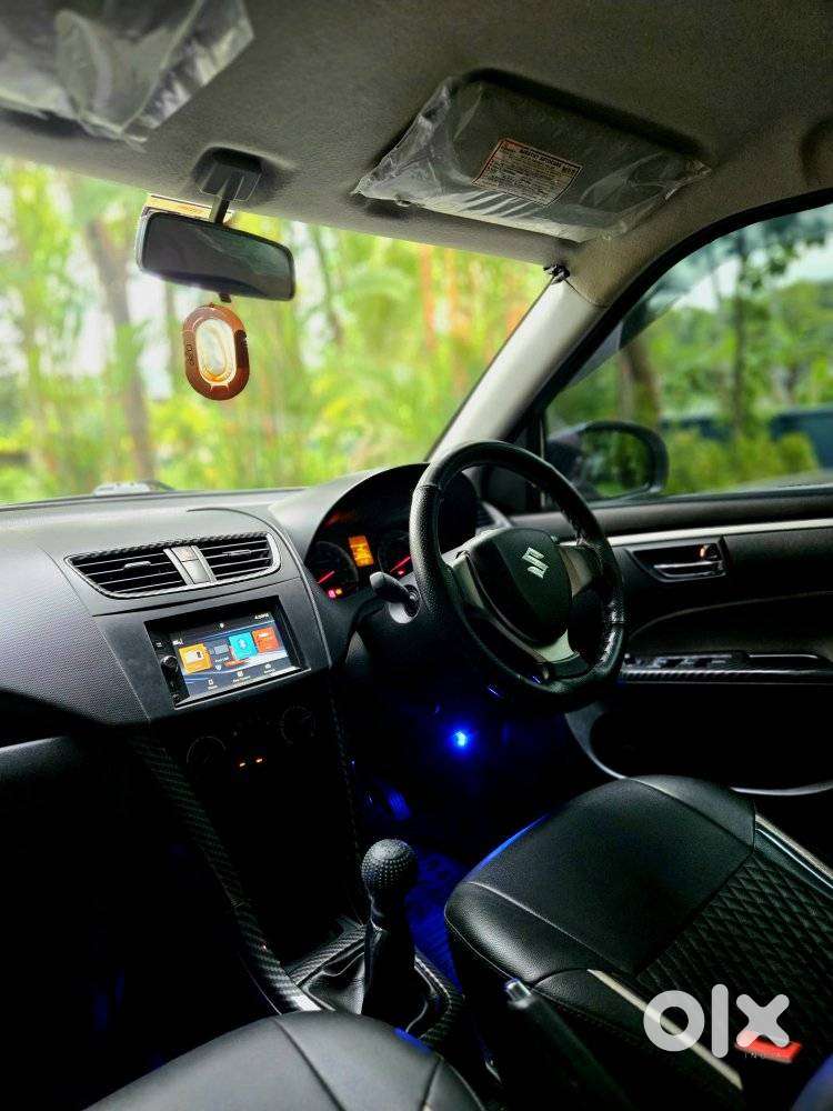 Maruti Suzuki Swift Vxi Glory Limited Edition, 2017, Petrol