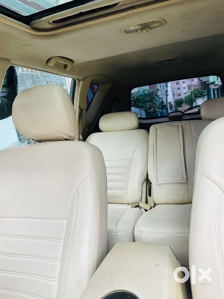 Mahindra Ssangyong Rexton Rx7 With Sunroof 2013 Diesel Well Maintained