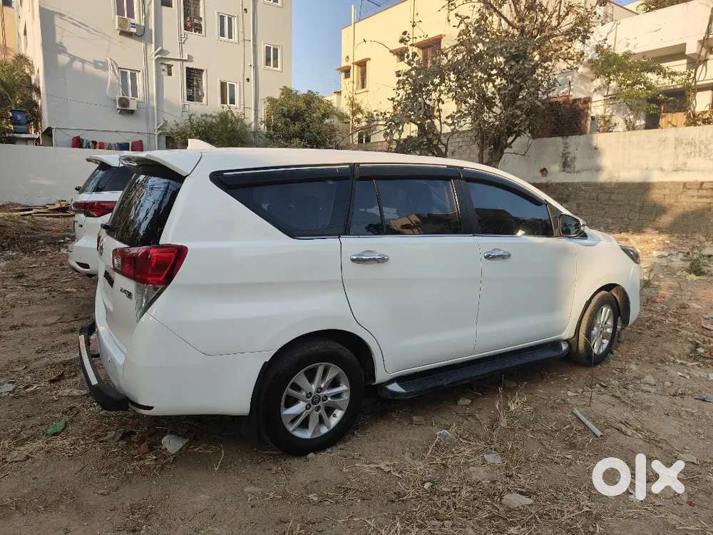 Toyota Innova Crysta 2017