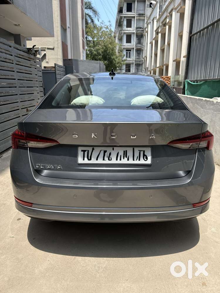 Skoda Octavia 2.0 L K Tsi At, 2022, Petrol