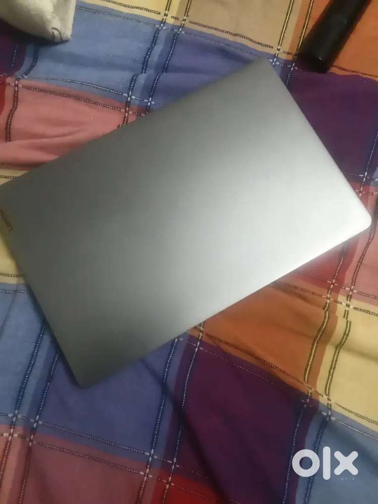 15iau7 u6 notebook 12th gen 8gb ram