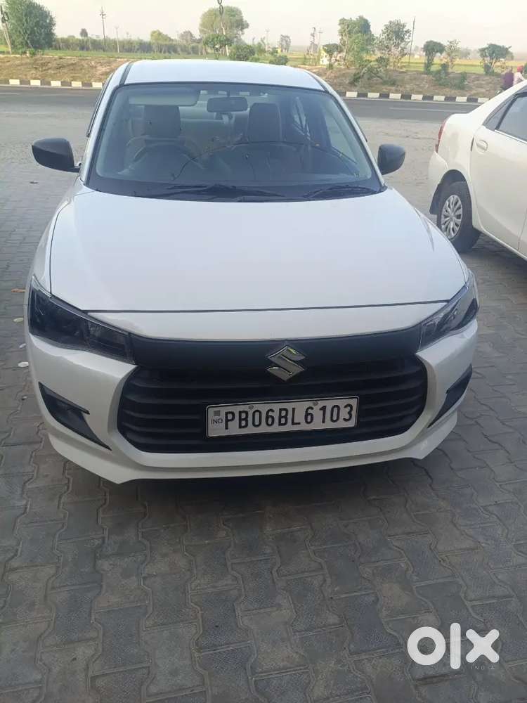 Maruti Suzuki Swift Dzire 2025 Petrol 38450 Km Driven