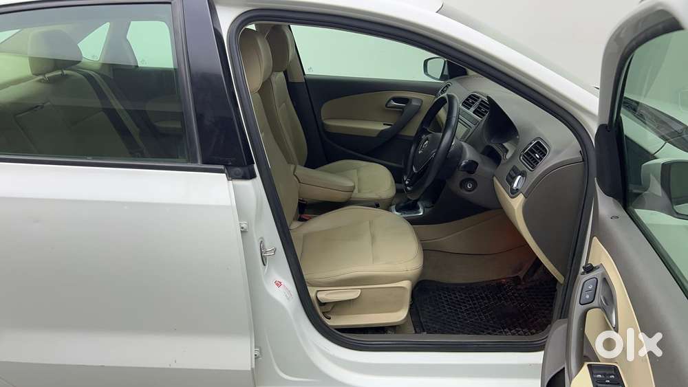 Volkswagen Vento Tsi, 2021, Petrol