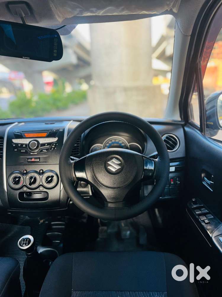 Maruti Suzuki Wagon R Stingray Vxi, 2013, Petrol