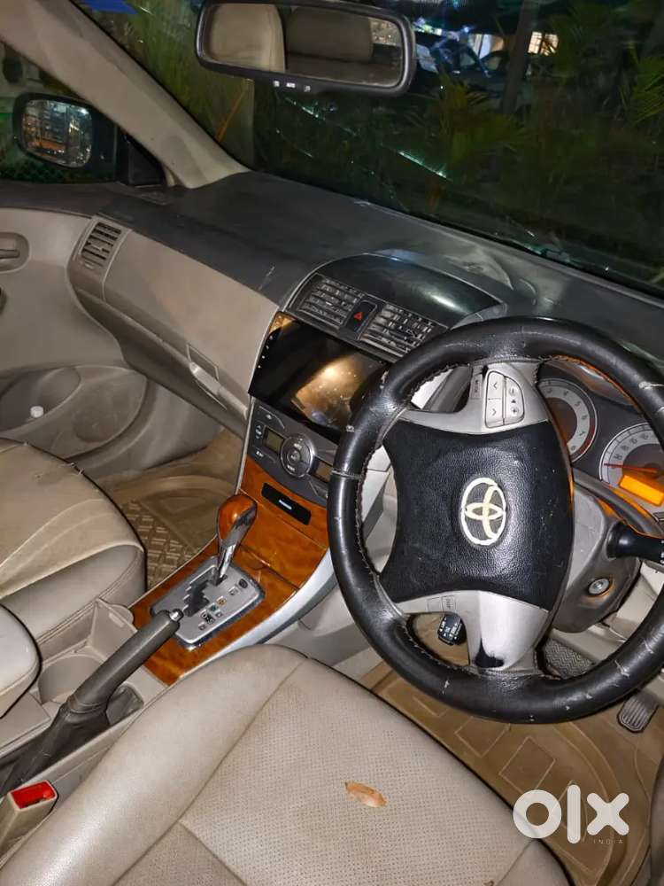 Toyota Corolla Altis 1.8 G  Well Maintained  Powerful Sedan.