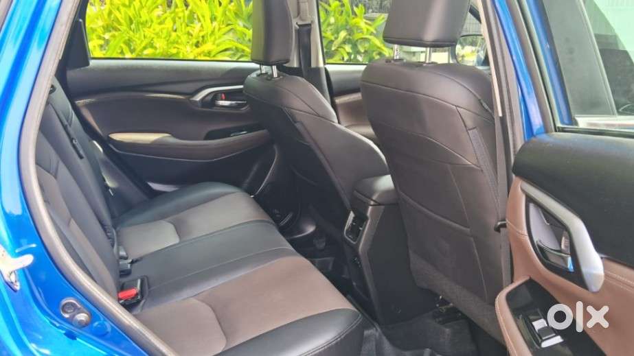 Toyota Urban Cruiser Hyryder 1.5 V Hybrid, 2024, Petrol