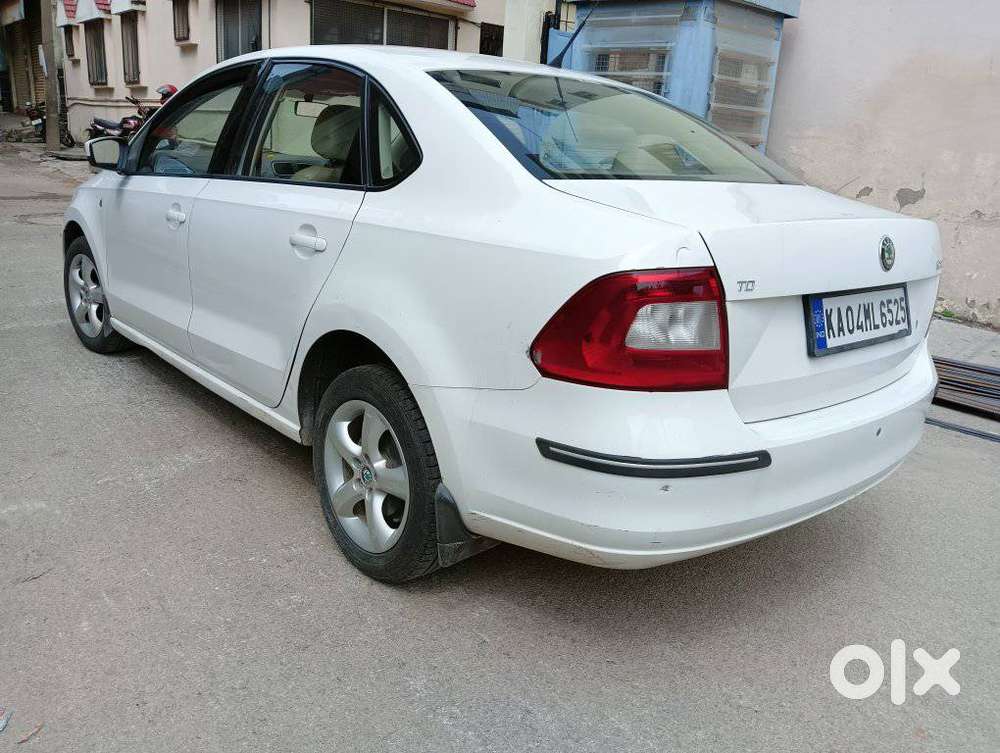 Skoda Rapid 1.5 Tdi Manual Active Ambition Style, 2013, Diesel