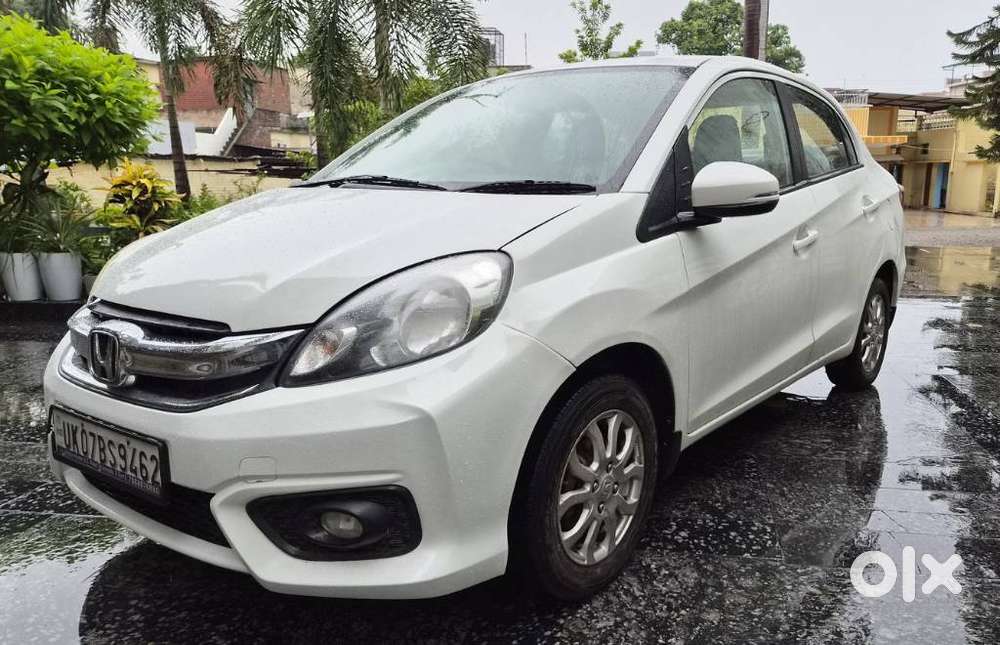 Honda Amaze 2nd Gen Vx, 2016, Petrol