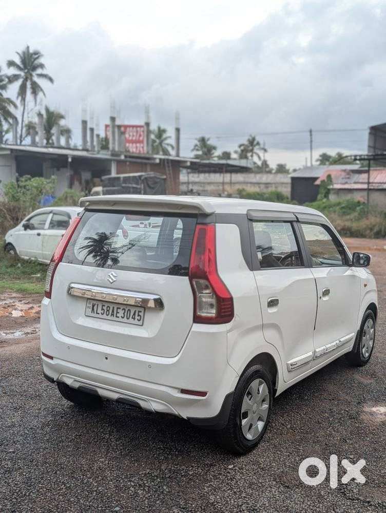 Maruti Suzuki Wagon R Vxi Amt1.2, 2021, Petrol