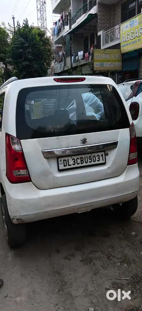 विकल्प 1: Maruti Suzuki Wagon R - बेहतरीन कंडीशन और माइलेज