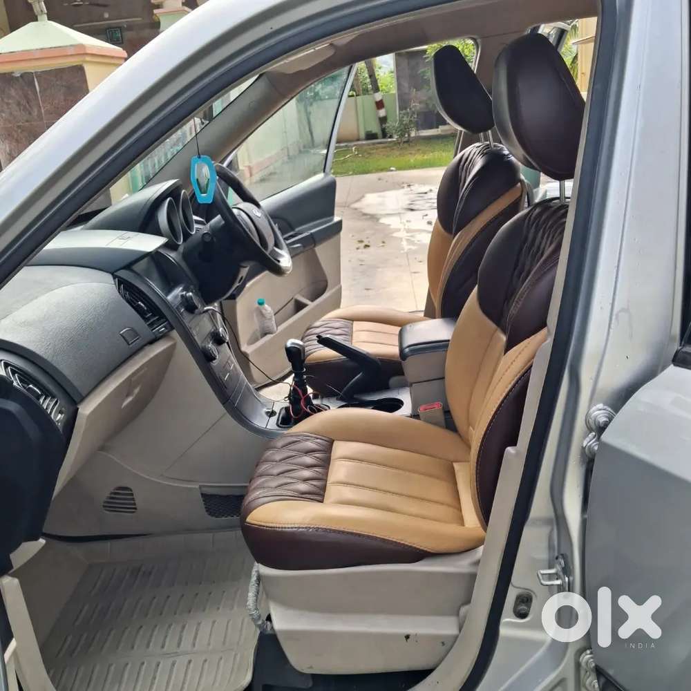 Mahindra Xuv500 W6 2016