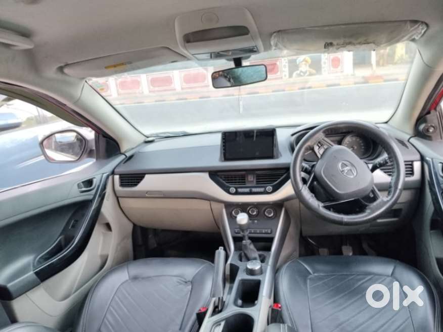 Tata Nexon 1.2 Revotron Xm (s), 2019, Petrol