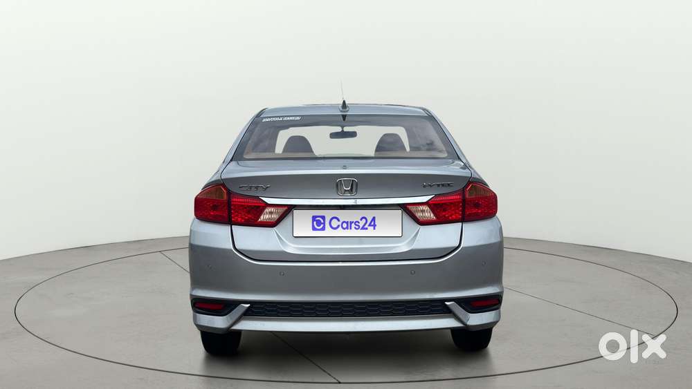 Honda City 1.5 V 5th Gen I-vtec Mt, 2022, Petrol