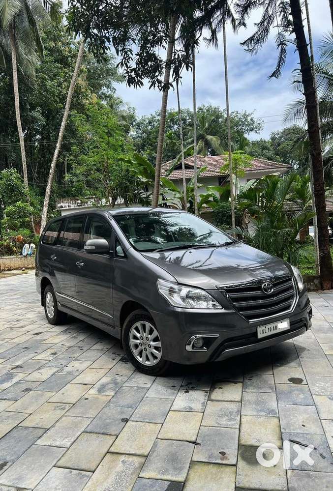 Toyota Innova 2014 Diesel 67680 Km Driven