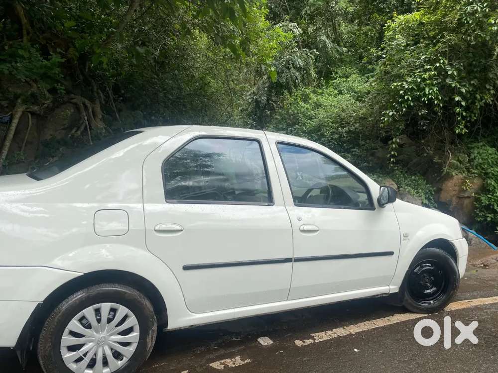 Mahindra Verito 2012 Diesel 125000 Km Driven