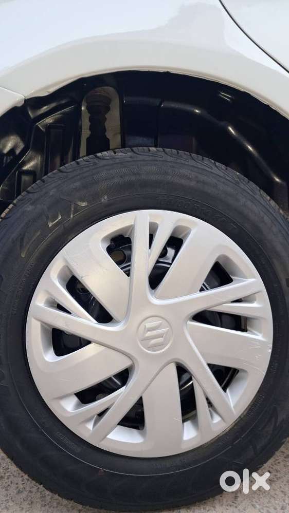 Maruti Suzuki Swift Vxi, 2015, Petrol