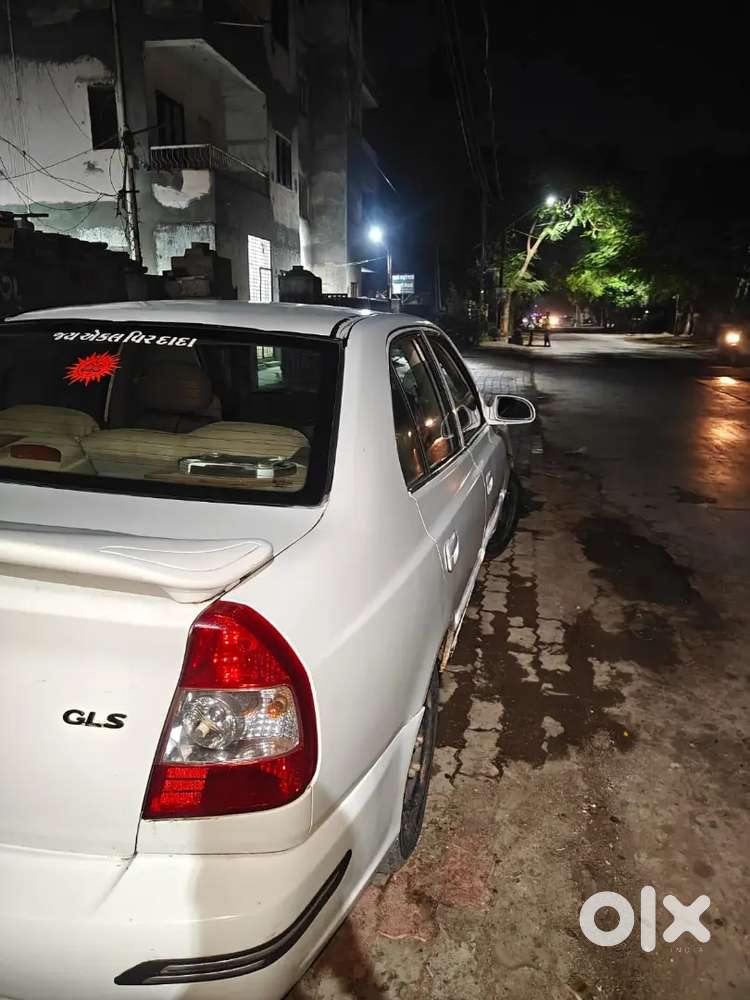 Hyundai Accent Gl 2010