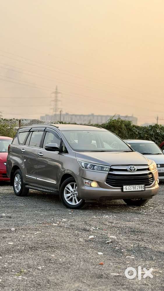 Toyota Innova Crysta 2.4 Vx Mt, 2016, Diesel