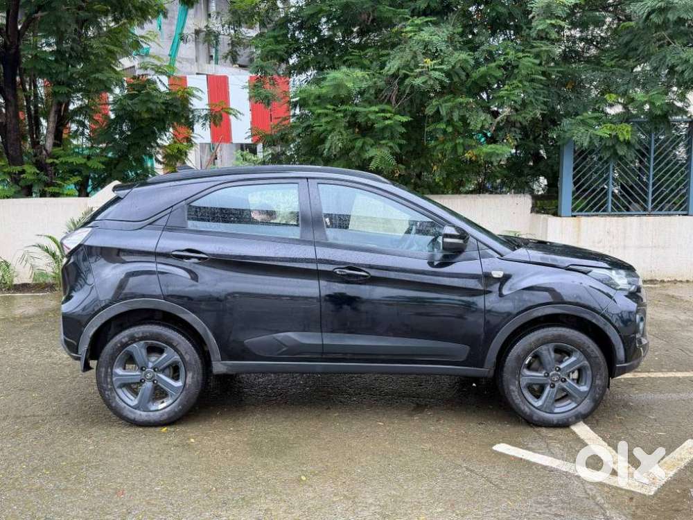 Tata Nexon 1.2 Revotron Xza Plus (o) Dark Edition, 2023, Petrol