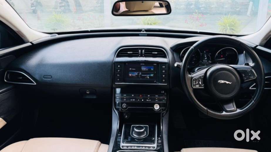 Jaguar Xe Pure, 2017, Diesel