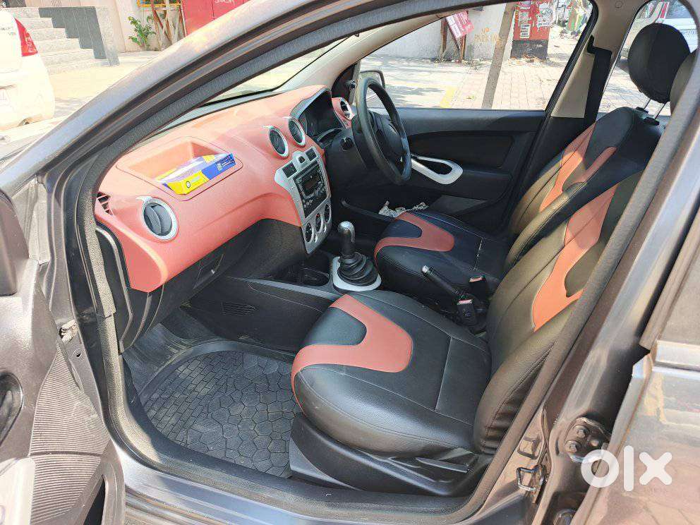 Ford Figo 1.2 Duratec Petrol Titanium, 2010, Petrol