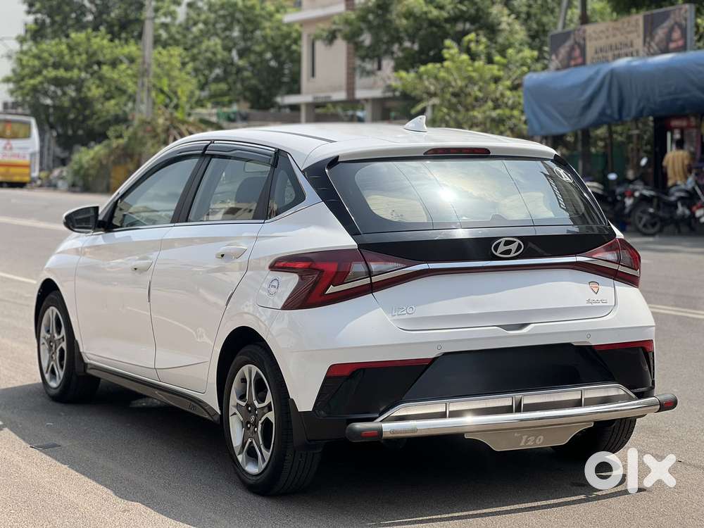 Hyundai I20 1.2 Sportz (o), 2025, Petrol