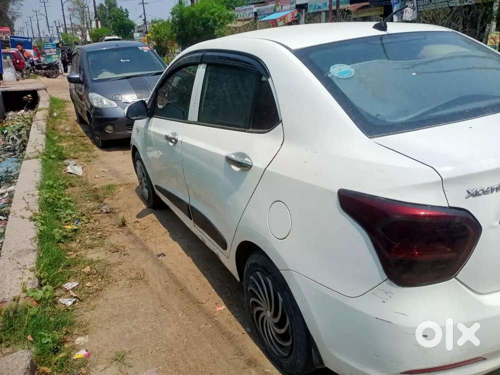 Hyundai Xcent 2016 Cng & Hybrids Good Condition