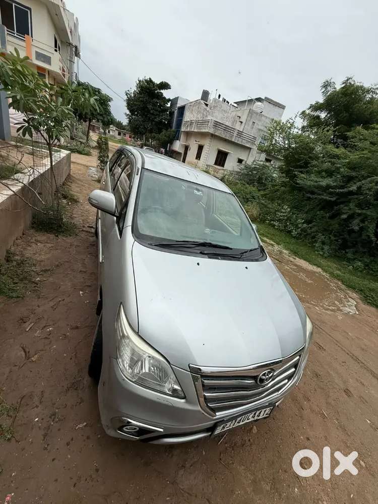 Toyota Innova Diesel 2012 Year