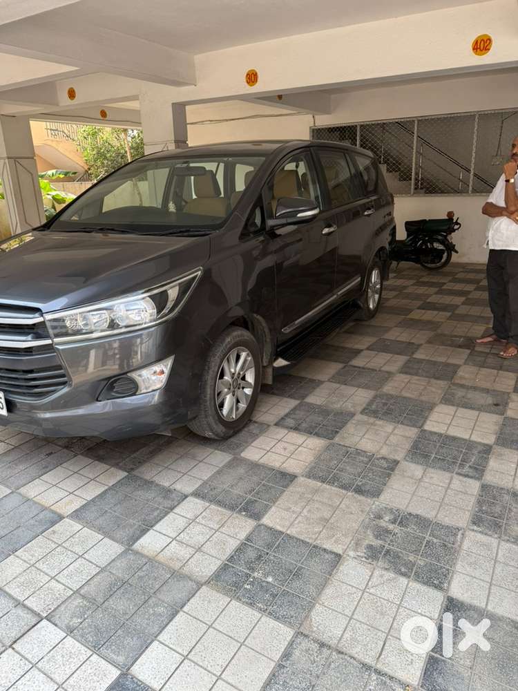 Toyota Innova Crysta 2016 Diesel Good Condition