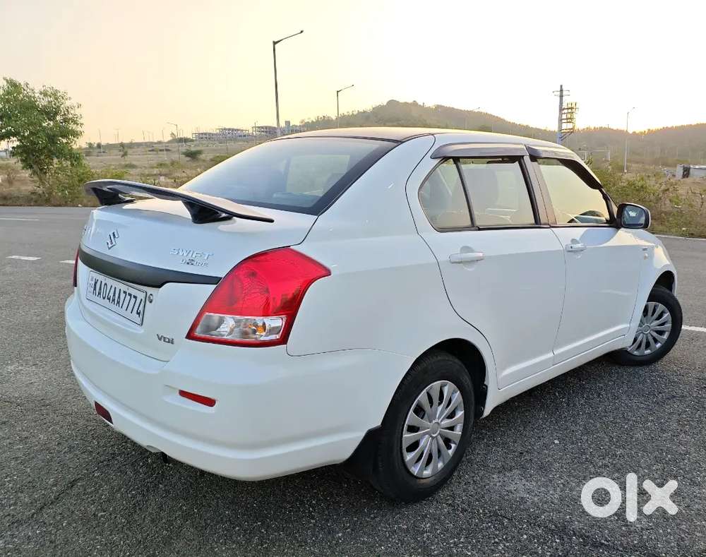 Maruti Suzuki Swift Dzire 2016 Diesel In Mint Condition