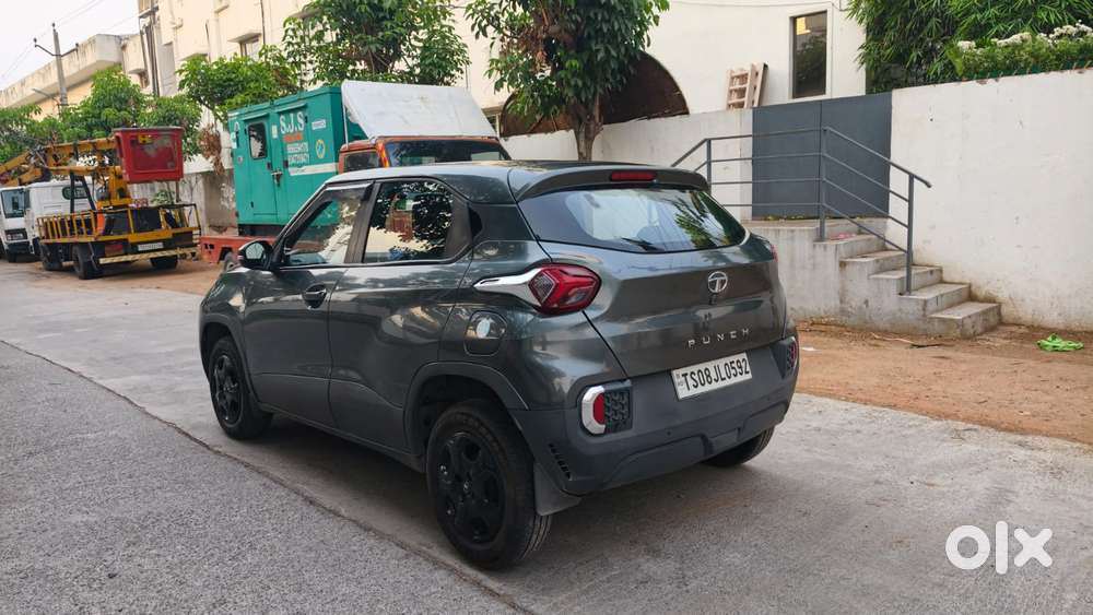 Tata Punch Accomplished, 2022, Petrol