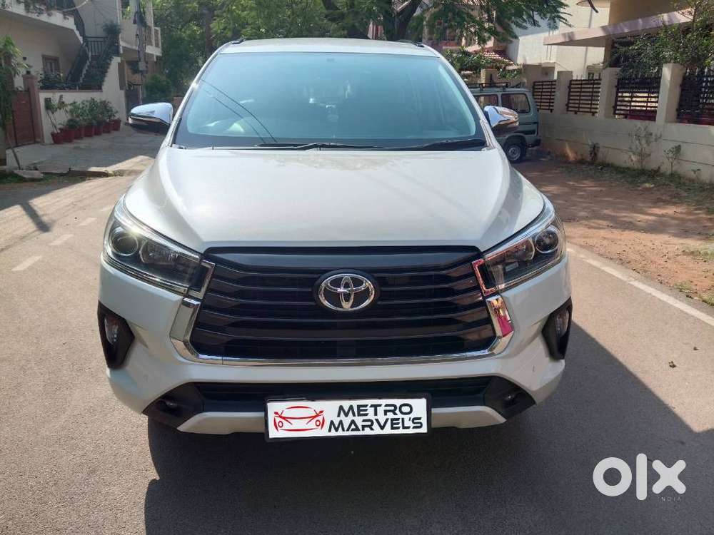 Toyota Innova Crysta