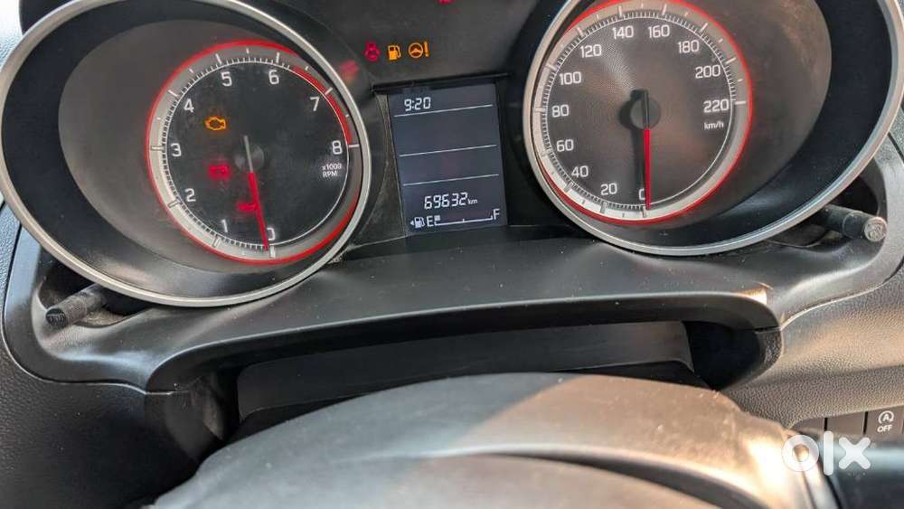 Maruti Suzuki Swift Vxi 1.2 Abs Bs-iv, 2022, Petrol