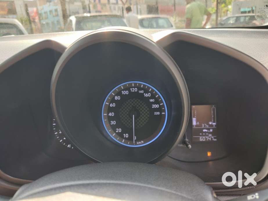 Hyundai Venue S 1.2 Petrol, 2019, Petrol