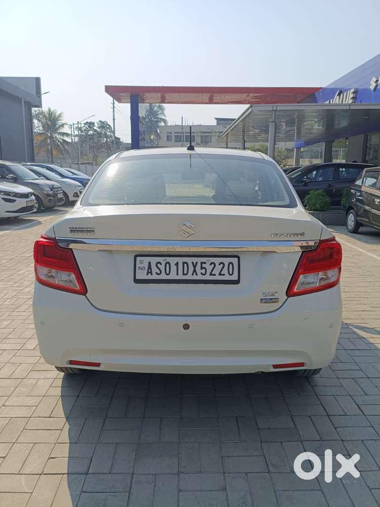 Maruti Suzuki Dzire 1.2 Zxi Amt, 2018, Petrol