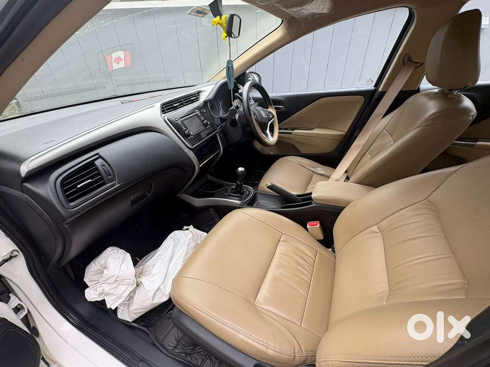 Honda City V Mt Exclusive, 2017, Petrol