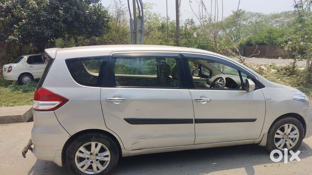 Maruti Suzuki Ertiga Zxi Plus , 2017, Petrol