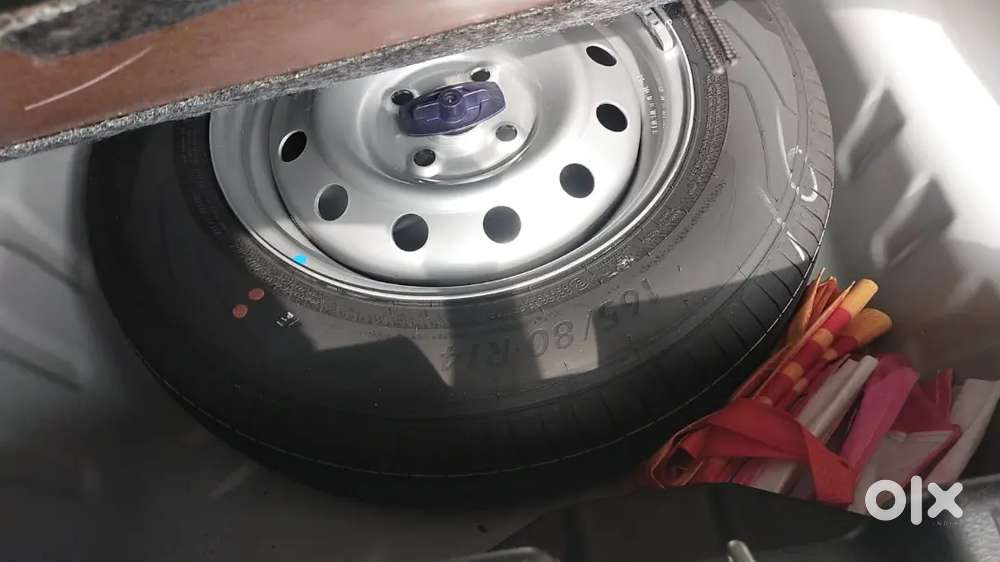 Maruti Swift Dzire Lxi 2025