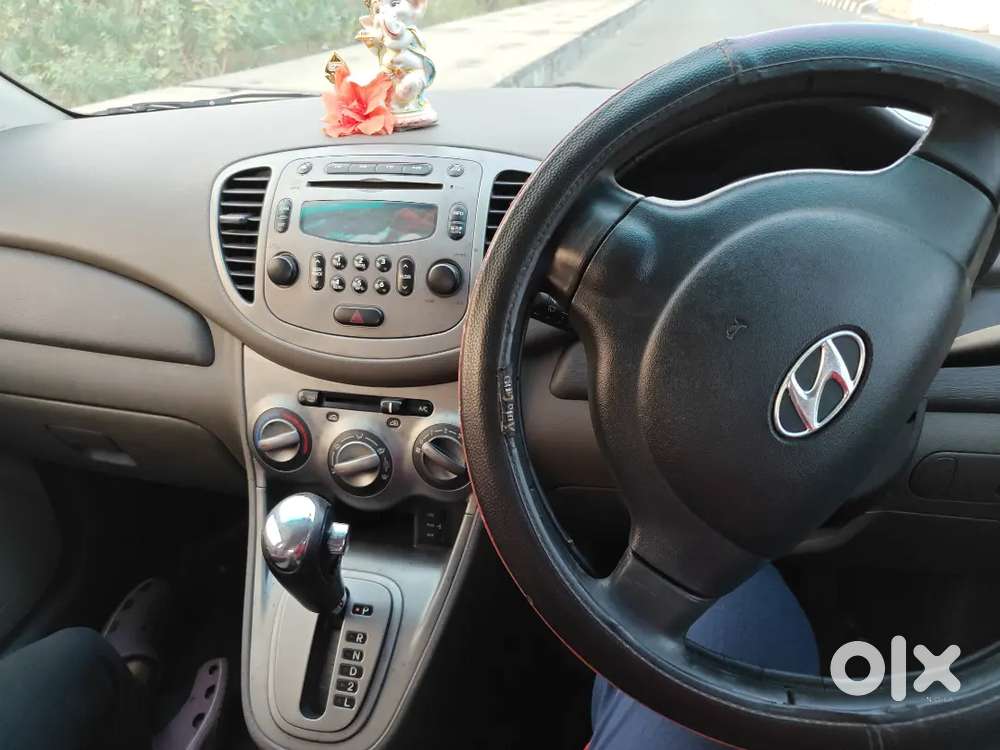 Hyundai I10 Sportz Automatic Car In Very Good Condition 2011 Model