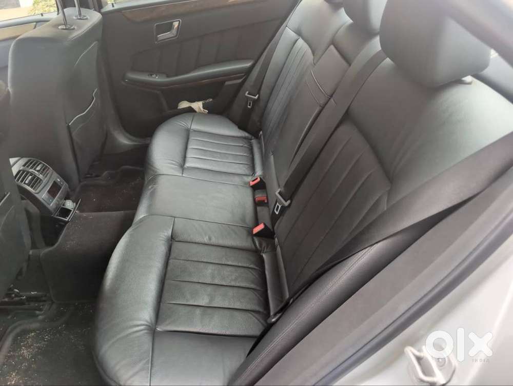 Mercedes-benz E-class 2011